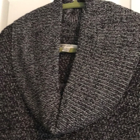 EUC Black heathered cow neck poncho L - All clothing items $10 or 2 for $15 - Picture 3 of 6
